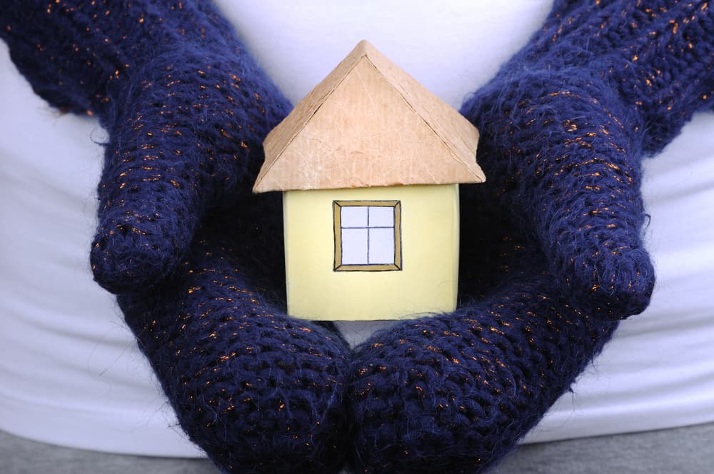 How to Effectively Stage Your Home for the Winter